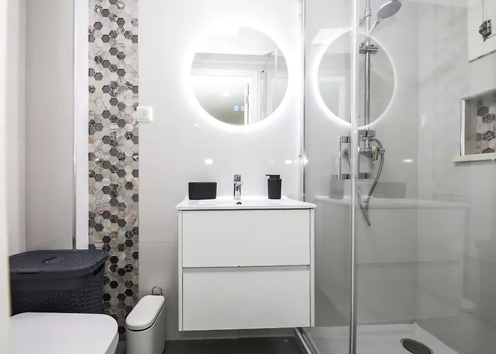 Апартаменты Dina House *