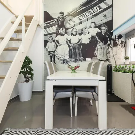 Dina House * Ναζαρέ